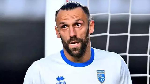 SON DAKİKA | Vedat Muriqi çileden çıktı! 'Maçı Türkiye'ye sattı' diyen taraftara açtı ağzını yumdu gözünü