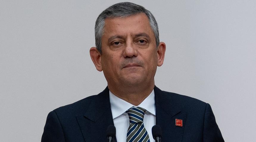 CHP Genel Başkanı &Ouml;zel'den TFF Başkanı Hacıosmanoğlu'na tebrik telefonu