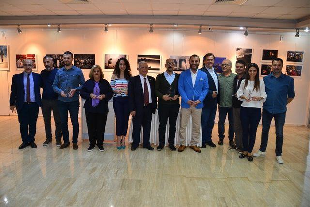 Arka Plandaki Adana sergisi açıldı