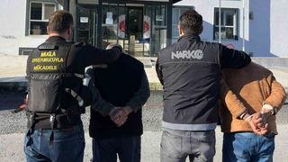 Şehirlerarası otobüs terminalinde uyuşturucu operasyonu