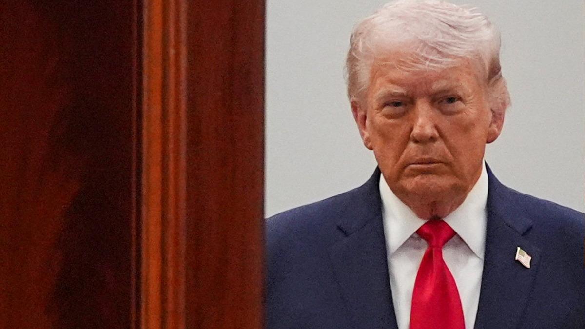 Trump tan İran a&ccedil;ıklaması! "&Ouml;n&uuml;m&uuml;zdeki 2-3 haftada &ccedil;ok sert vuracağız" 1