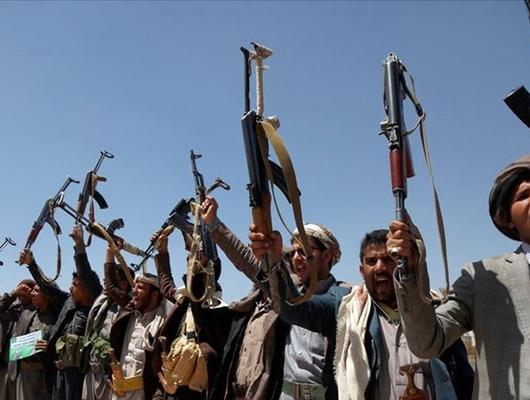 Husilerden K&ouml;rfez &uuml;lkelerine tehdit: 'Savaşa katılırsanız Bab&uuml;lmendep Boğazı&rsquo;nı kapatırız'