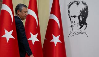 &Ouml;zg&uuml;r &Ouml;zel'in iki aşamalı se&ccedil;im planı! Kritik AK Parti detayı: 'Uzlaşmamız gerekmiyor'