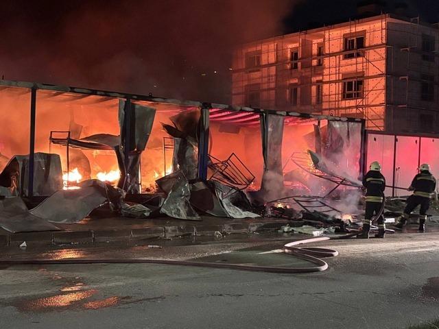 Erzincan&rsquo;da iş&ccedil;i konteynerlerinde yangın paniği 1