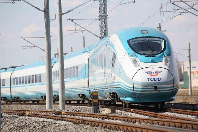 TCDD’den on adet yüksek hızlı tren sözleşmesi