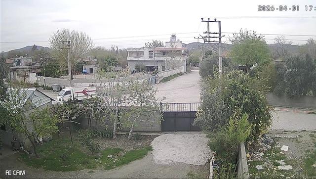 Osmaniye&rsquo;de kamyonetle &ccedil;arpışan motosikletli hayatını kaybetti 1