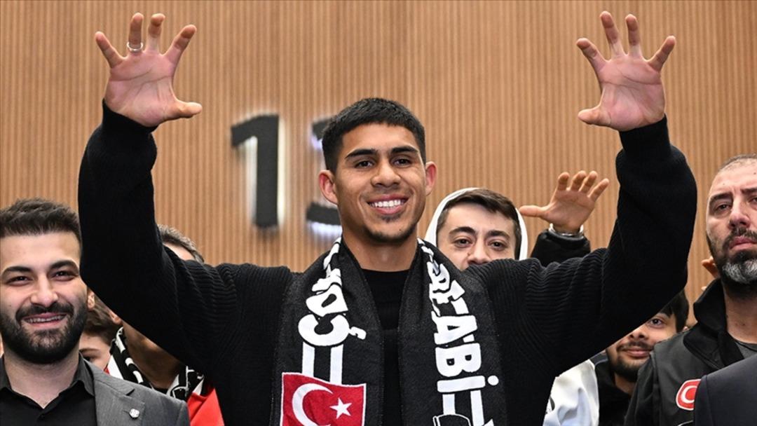 Son dakika Beşiktaş haberleri | Beşiktaş ta ayrılık! Daha bir ma&ccedil; bile oynamadan g&ouml;nderiliyor 2