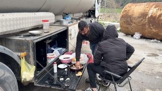 Osmaniye’de şoförlerin zorlu nöbeti: 12 gündür yükler boşaltılmadı