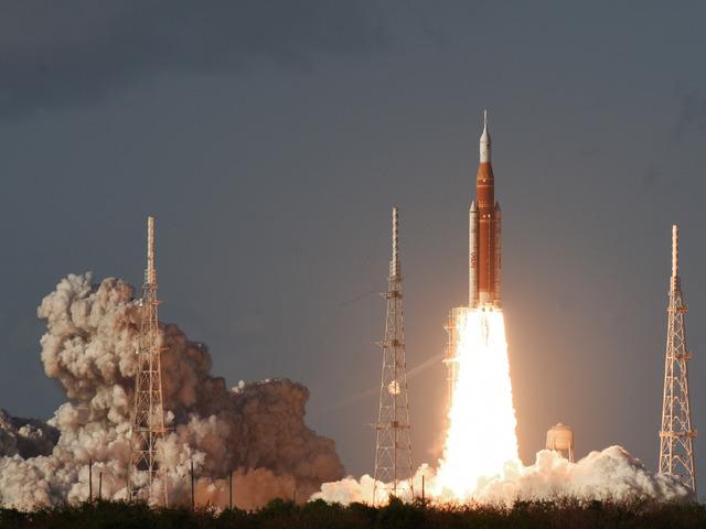 54 yıl sonra g&ouml;ky&uuml;z&uuml;nde tarihi an!