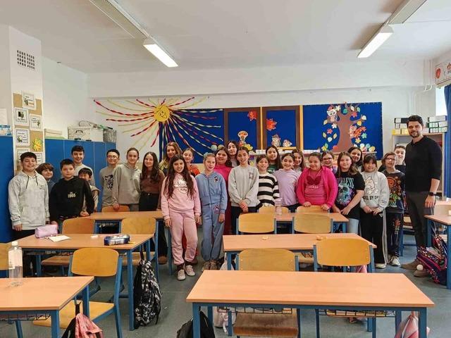 Nazillili &ouml;ğrenciler projelerini bu kez Budapeşte&rsquo;de y&uuml;r&uuml;tt&uuml; 1