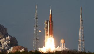 Tarihi anlar! Ay yolundaki kritik aşama ger&ccedil;ekleşti