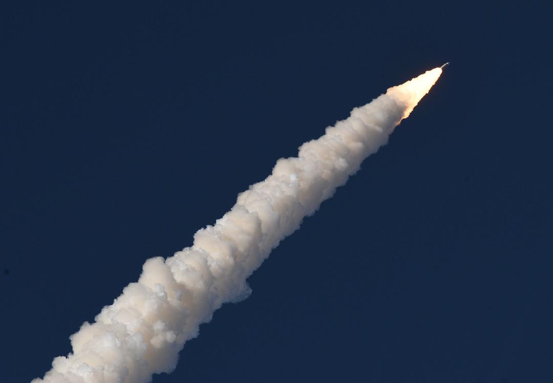 54 yıl sonra g&ouml;ky&uuml;z&uuml;nde tarihi an! Artemis II g&ouml;reviyle Ay a insanlı yolculuk başladı 9