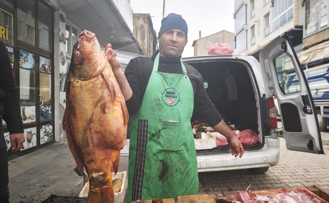 Dev boyutuyla ilgi odağı oldu! Kilosu 200 lira: Omega 3 bombası 2