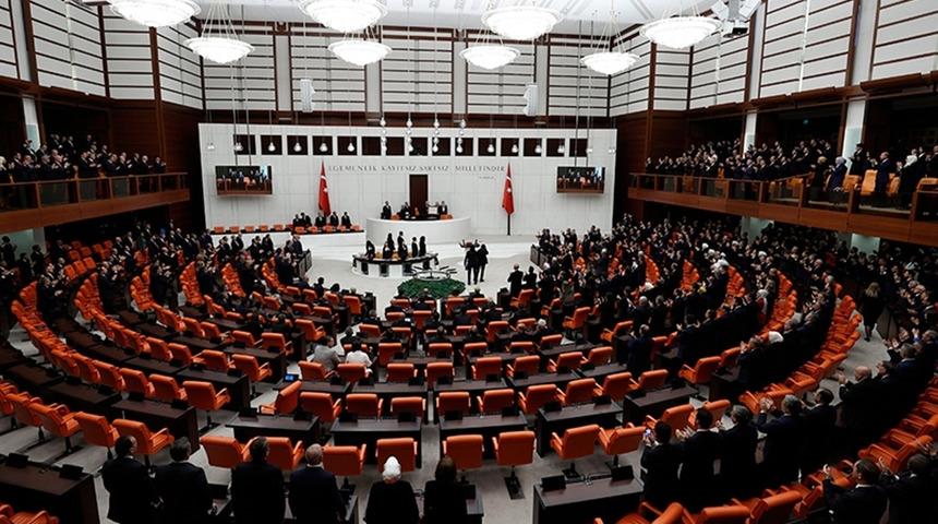 Meclis&rsquo;ten ge&ccedil;ti! &Ouml;TV&rsquo;ye yeni d&uuml;zenleme: Y&uuml;r&uuml;rl&uuml;ğe gireceği tarih belli oldu