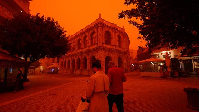 Yunanistan'ı kırmızıya boyamıştı: Afrika'nın çöl tozu Türkiye'ye geliyor!