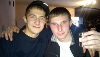 Kızına yapılanları &ouml;ğrendi! En yakın arkadaşını toprağa g&ouml;md&uuml;