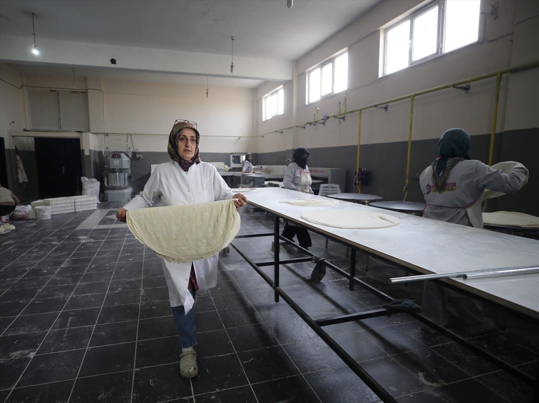 Bodrum katında yapmaya başladı, OSB de tesis kurdu 11