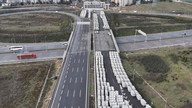İstanbul trafiğini rahatlatacak dev projede sona gelindi! 8 şeritli otoyol için geri sayım...