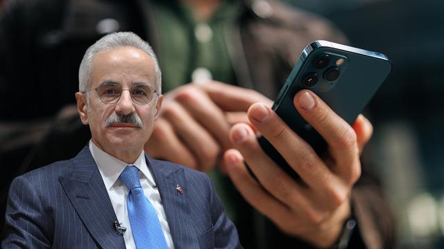 Arama ve SMS'lere şikayetler geldi! Bakan Uraloğlu duyurdu: Devreye alındı