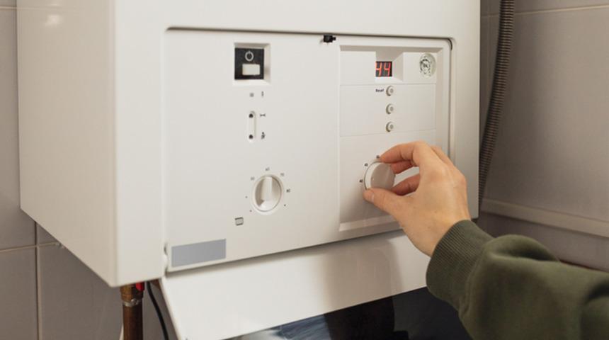 Kombiyi kısmadan faturayı d&uuml;ş&uuml;r&uuml;yor! Peteklerin &uuml;st&uuml;ne eklenen bu detay fark yaratıyor