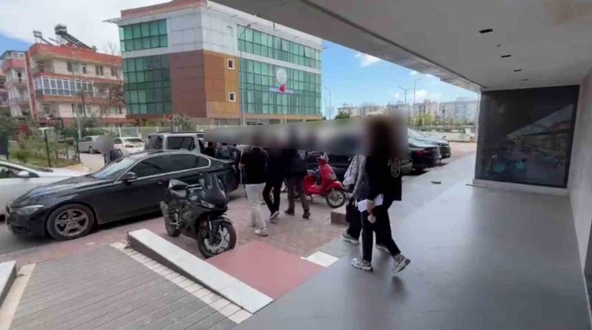 Antalya&rsquo;da yatırım vaadiyle dolandırıcılığa 16 g&ouml;zaltı