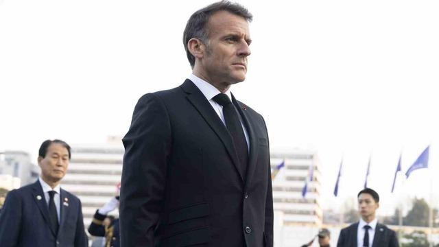 Macron: H&uuml;rm&uuml;z Boğazı askeri operasyonla a&ccedil;ılmaz