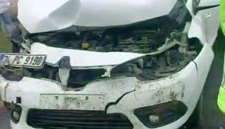 Diyarbakır&rsquo;da cenaze konvoyunda kaza: 4 yaralı