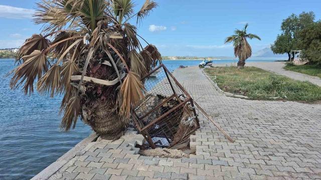 Fırtına gitti, hasar kaldı 4