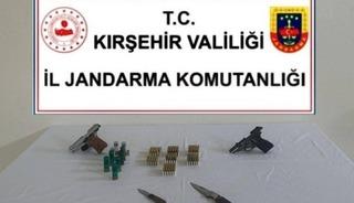 Kırşehir&rsquo;de ruhsatsız silah operasyonu