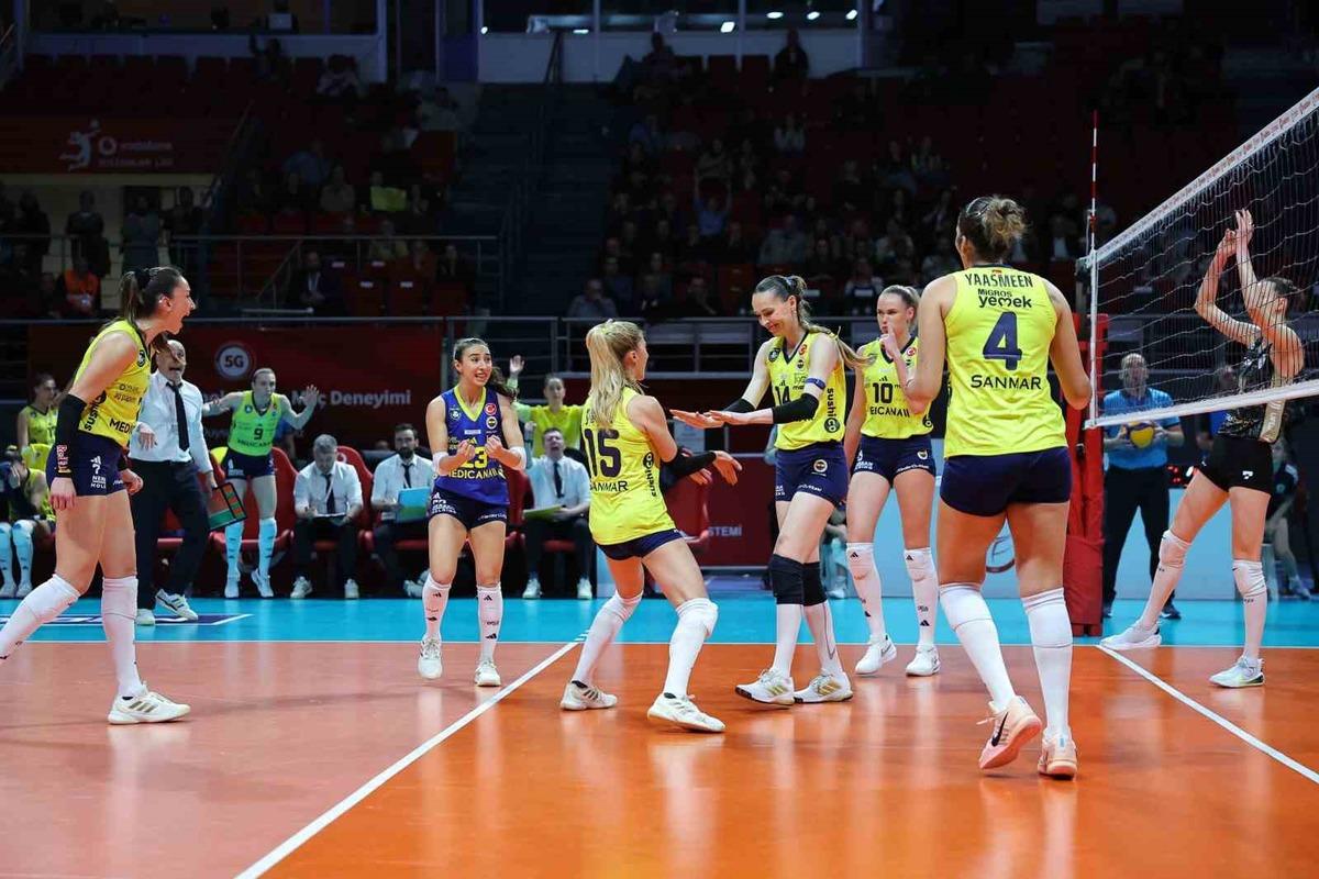 Fenerbah&ccedil;e, Sultanlar Ligi&rsquo;nde finalde 2