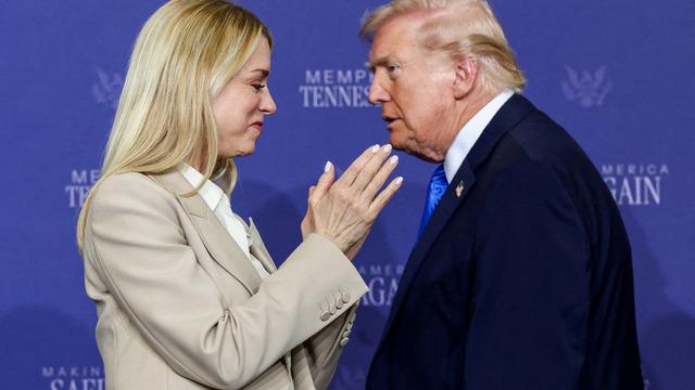 ABD Başkanı Trump, Adalet Bakanı Pam Bondi'yi görevden aldığını duyurdu