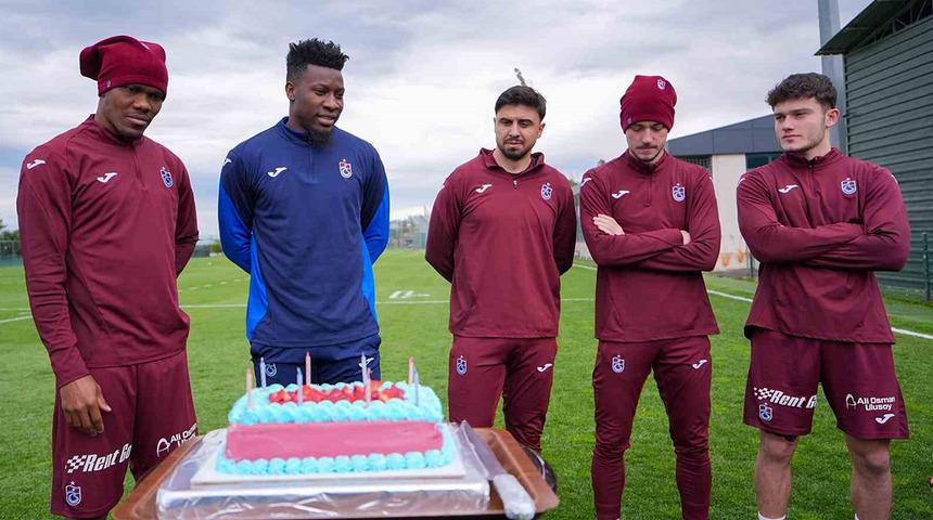 Trabzonspor, Galatasaray ma&ccedil;ı hazırlıklarını s&uuml;rd&uuml;rd&uuml;