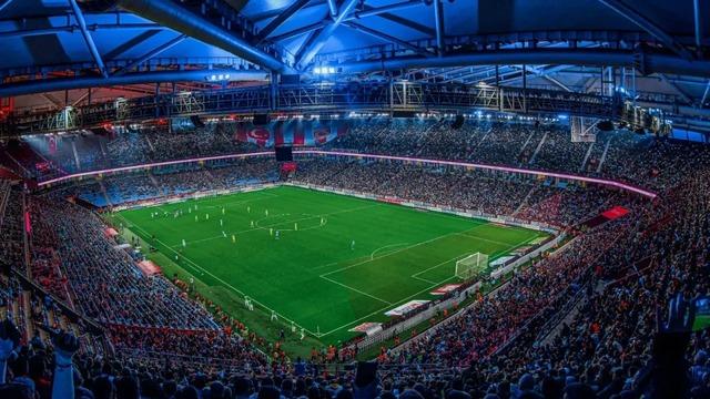 Trabzonspor taraftarından Galatasaray derbisi öncesi Uğurcan Çakır hazırlığı!