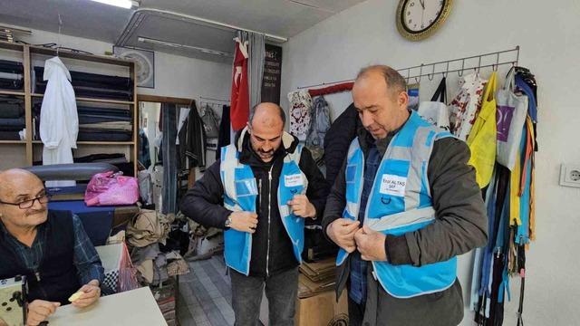 Yarım asrı aşan bir tutku: Terzinin iğneyle dokuduğu hayat 1