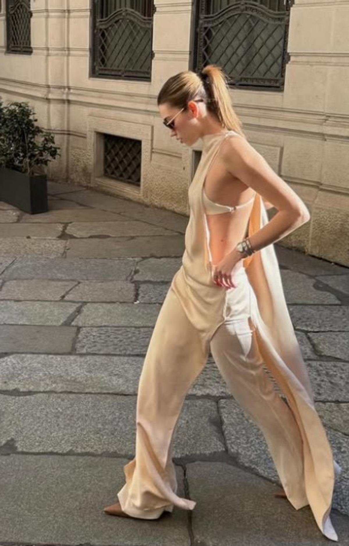 A.B.İ&rsquo;nin &Ccedil;ağla&rsquo;sı Afra Sara&ccedil;oğlu peş peşe paylaştı! Son pozlarına beğeni yağdı 2