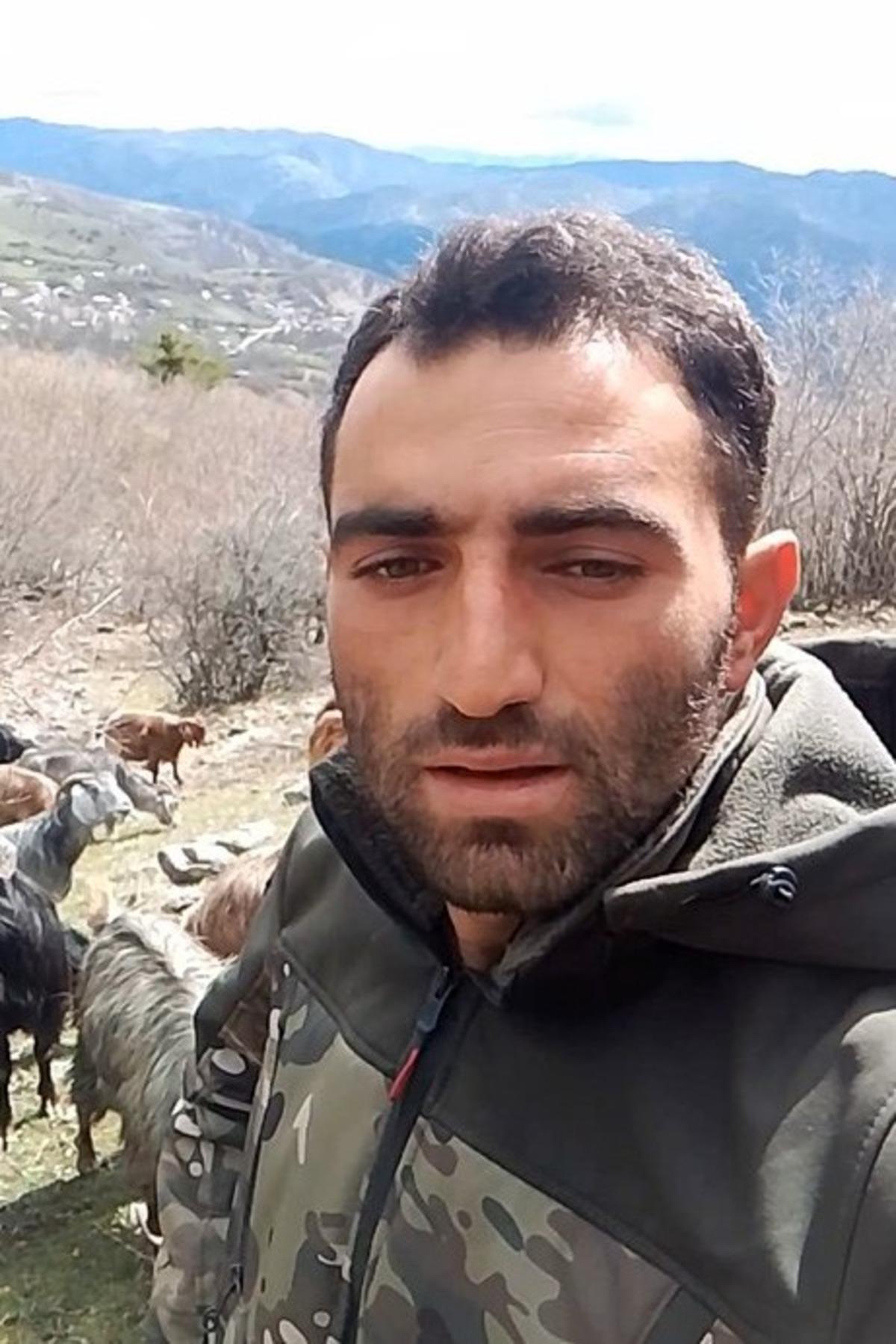 Kışın t&uuml;rk&uuml;leriyle ısınan &ccedil;oban, baharı da t&uuml;rk&uuml;yle karşıladı 1