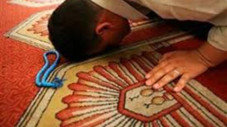 Tesbih namazı nasıl kılınır, kaç rekattir?