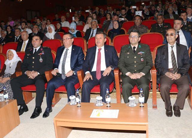 Burdur’da kısa dönem erler yemin etti