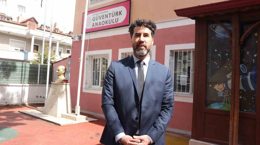 Kameradan g&ouml;rd&uuml;, hayat kurtarmaya b&ouml;yle koştu