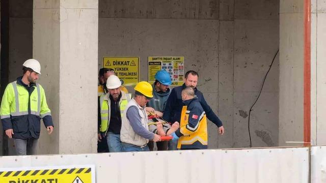 Bursa&rsquo;da inşaatın 2. katından d&uuml;şen iş&ccedil;i yaralandı 5