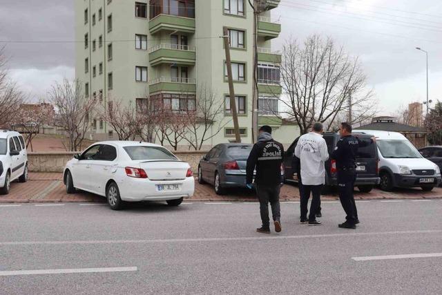 Kayseri&rsquo;deki kavgada ara&ccedil;lar kurşunlandı 1