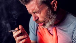 Ölüm oranı birinci sırada! Sigara içenlere '20 yıl' uyarısı 