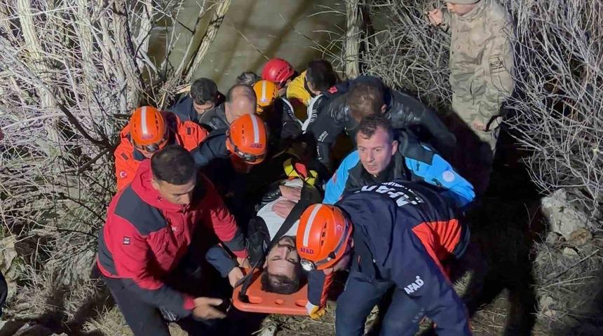 Erzurum&rsquo;da nefes kesen kurtarma operasyonu