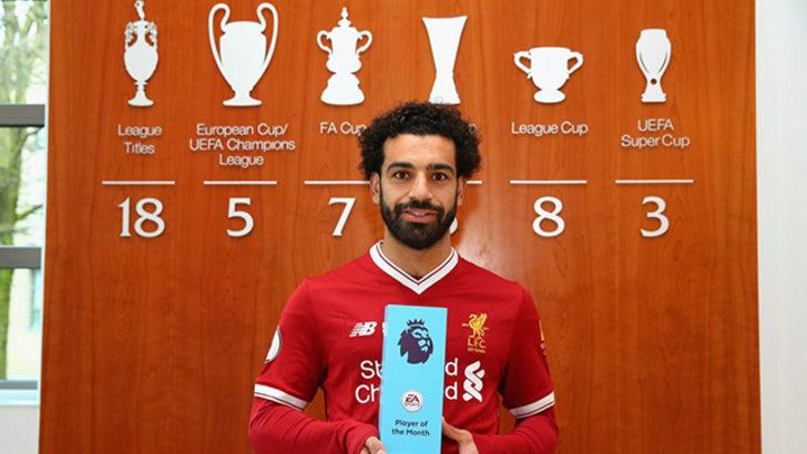 Salah, Premier Lig'de üst üst 3. kez ayın oyuncusu seçilen ilk oyuncu oldu
