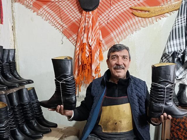 T&uuml;rkiye'de bu mesleği sadece 4 kişi yapıyor! 