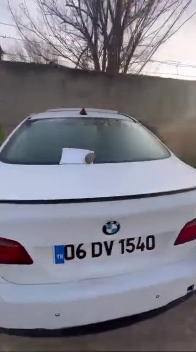 Batman&rsquo;da otomobil ihata duvarına &ccedil;arptı: 1 yaralı 1