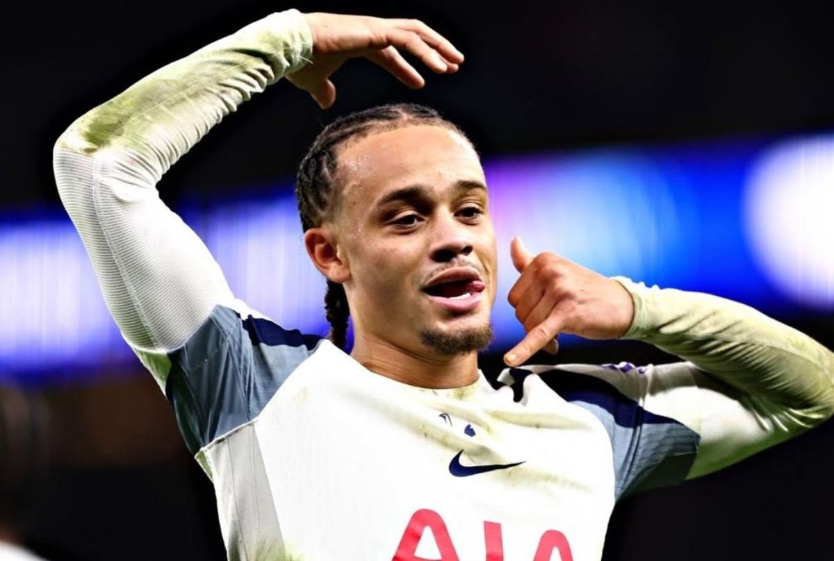 SON DAKİKA | Galatasaray dan Tottenham a Okan Buruk misillemesi! Hedefte d&uuml;nya yıldızı Xavi Simons var... 1