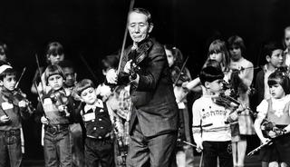 D&uuml;nya &ccedil;ocuklarının barış mesajı İstanbul&rsquo;dan y&uuml;kselecek: &ldquo;Belki de d&uuml;nyayı m&uuml;zik kurtaracak&rdquo;