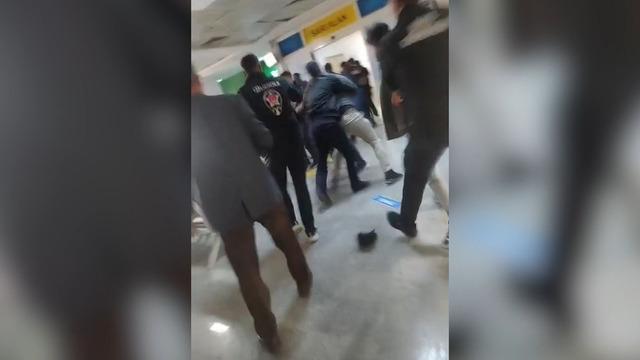 Şanlıurfa’da hastanede kavga! Hasta yakınları araya girdi