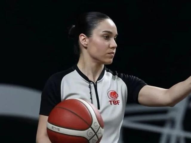 FIBA'dan T&uuml;rk hakem &Ccedil;isil G&uuml;ng&ouml;r'e g&ouml;rev